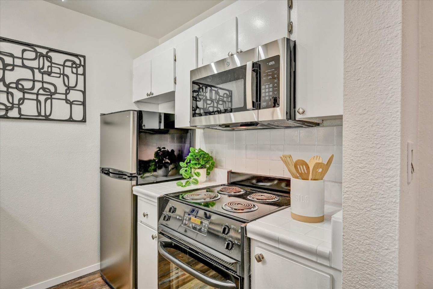 395 Imperial Way, #350, DalyCity, CA 94015