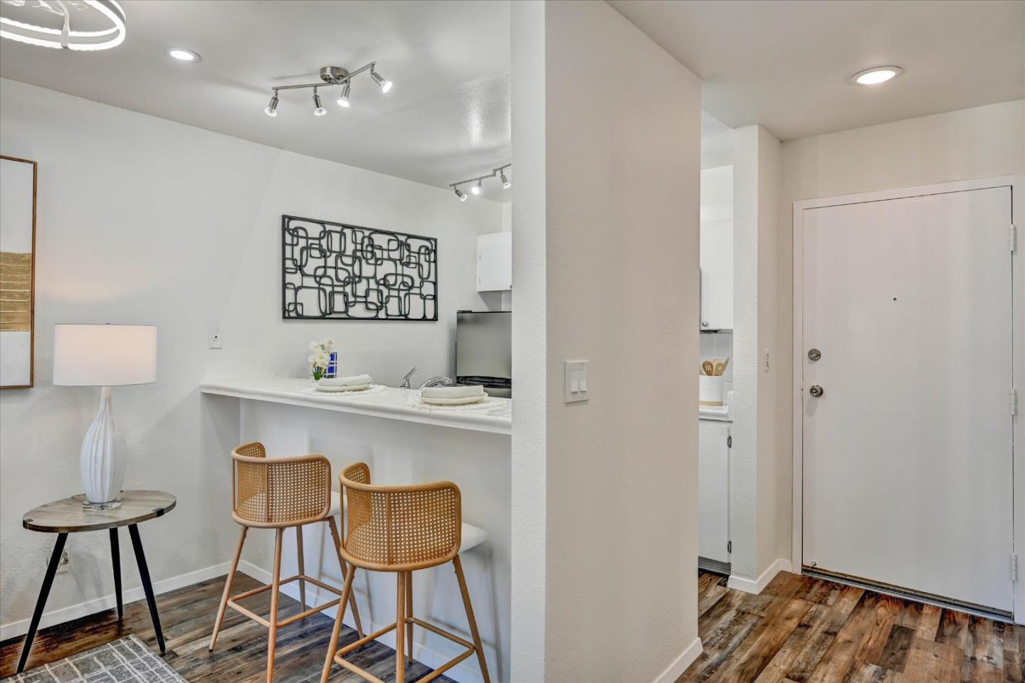 395 Imperial Way, #350, DalyCity, CA 94015