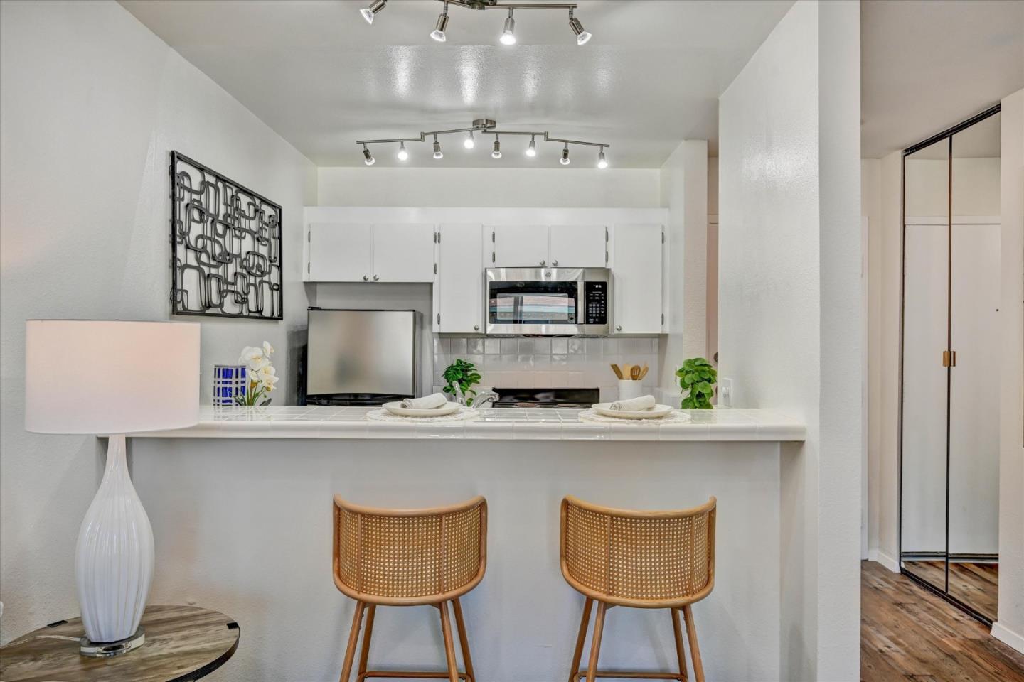 395 Imperial Way, #350, DalyCity, CA 94015