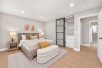 205 Red Oak Drive, #P, Sunnyvale, CA 94086