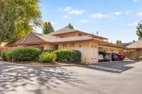 205 Red Oak Drive, #P, Sunnyvale, CA 94086