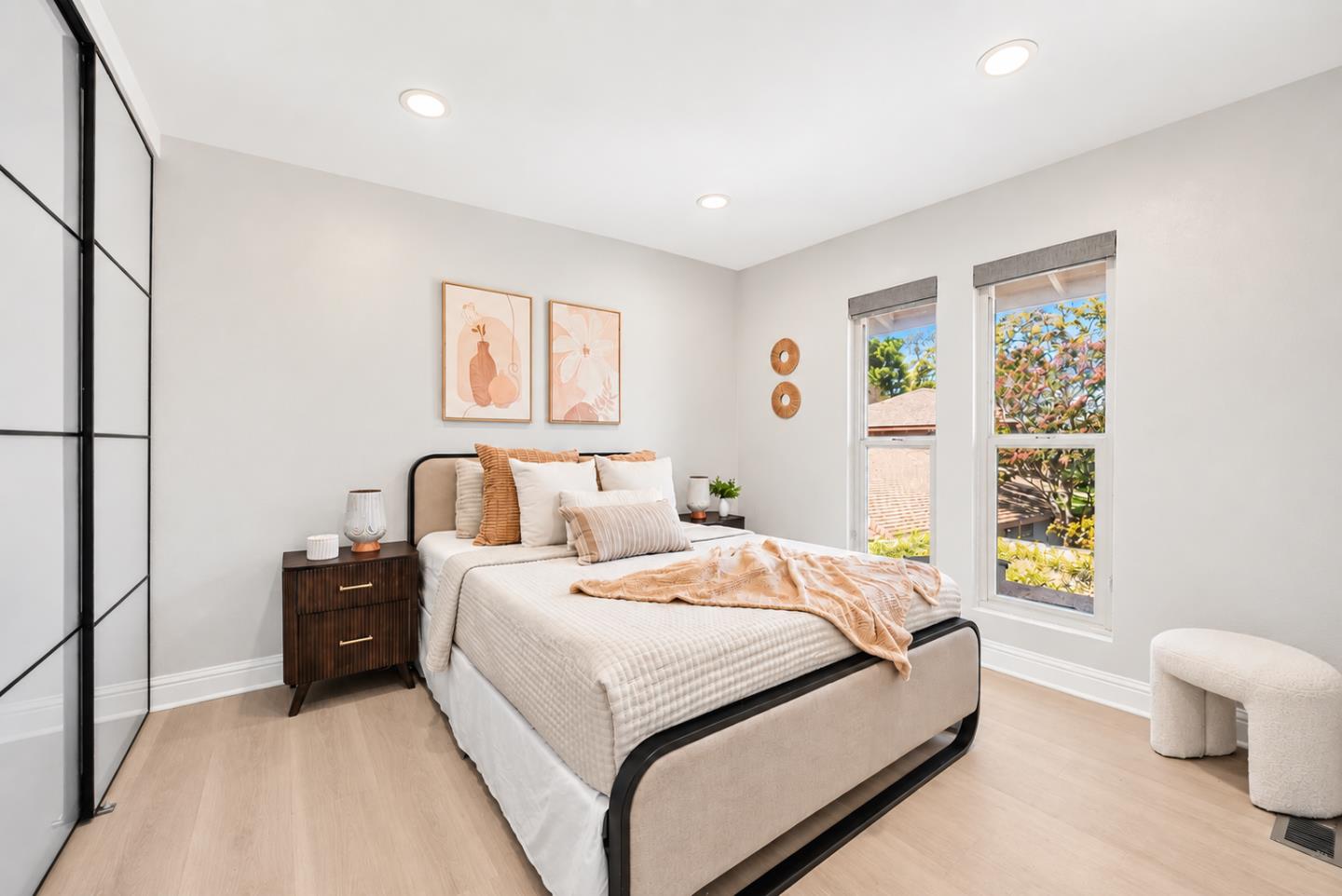 205 Red Oak Drive, #P, Sunnyvale, CA 94086