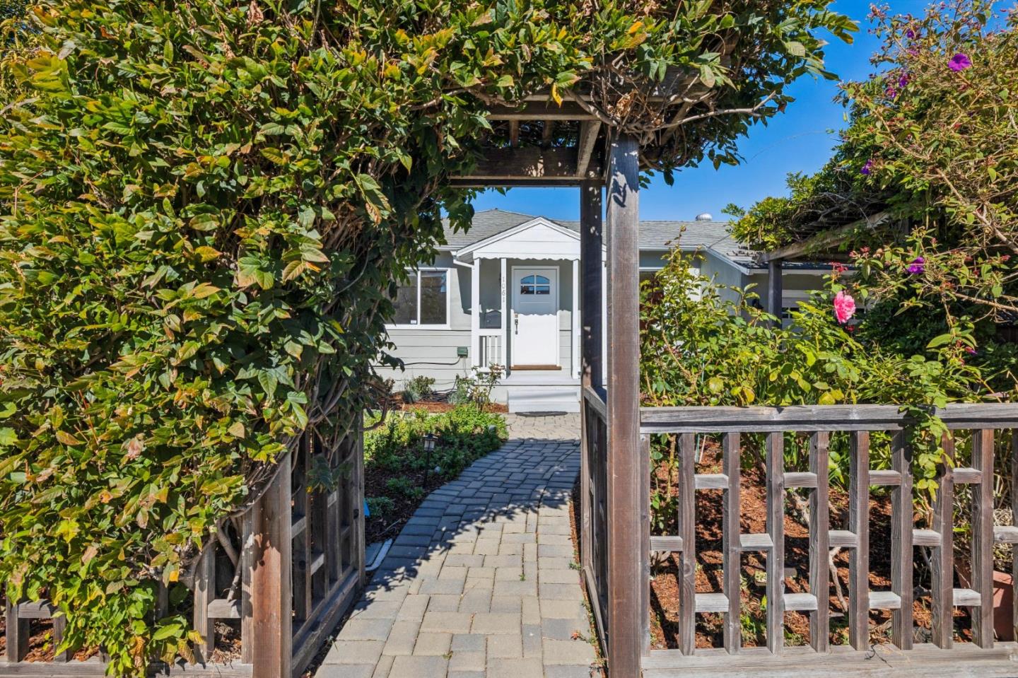 1061 Granada Street, Belmont, CA 94002