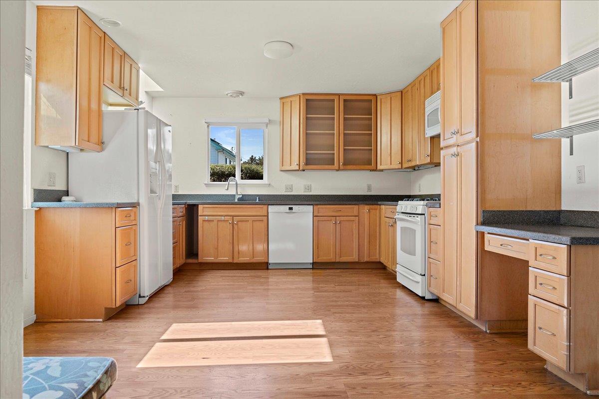 526 Middlefield Drive, Aptos, CA 95003