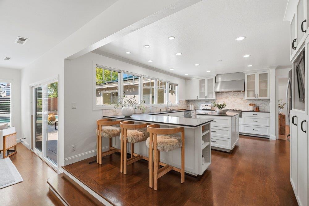 6121 McAbee Road, SanJose, CA 95120