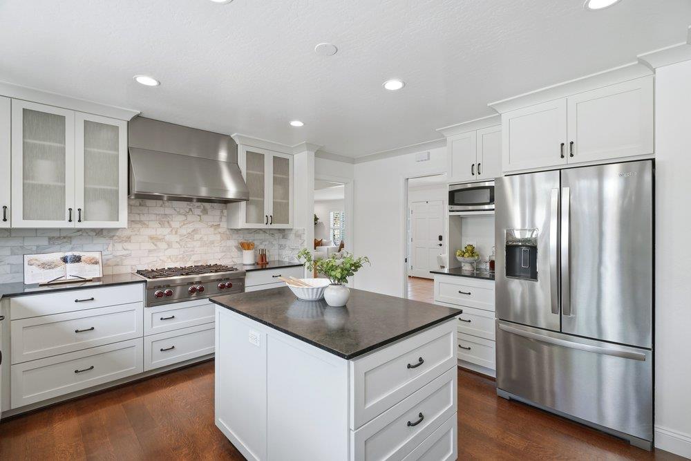 6121 McAbee Road, SanJose, CA 95120