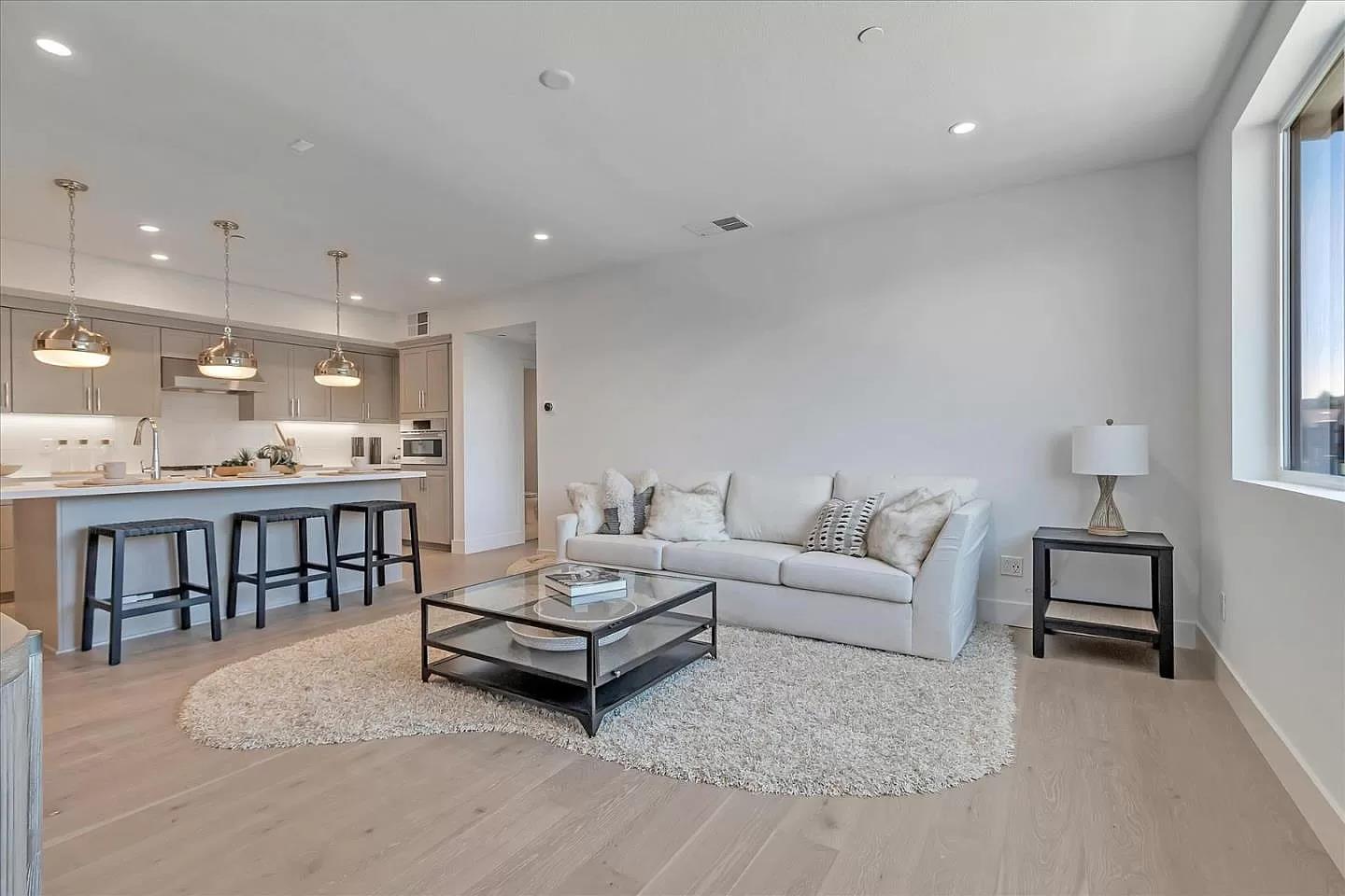 16275 Gellatt Court, LosGatos, CA 95032