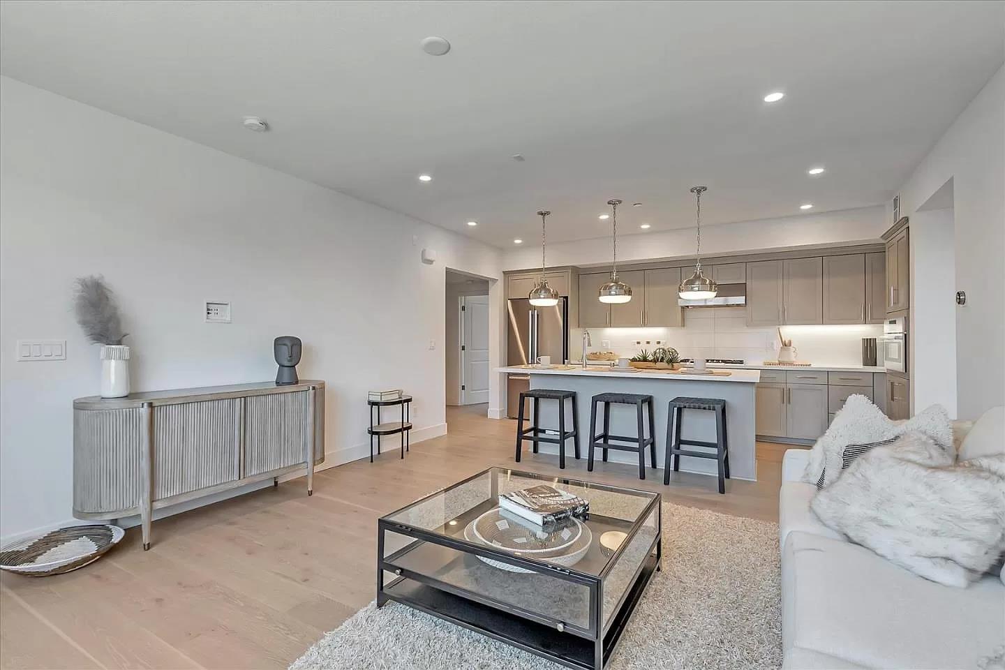 16275 Gellatt Court, LosGatos, CA 95032