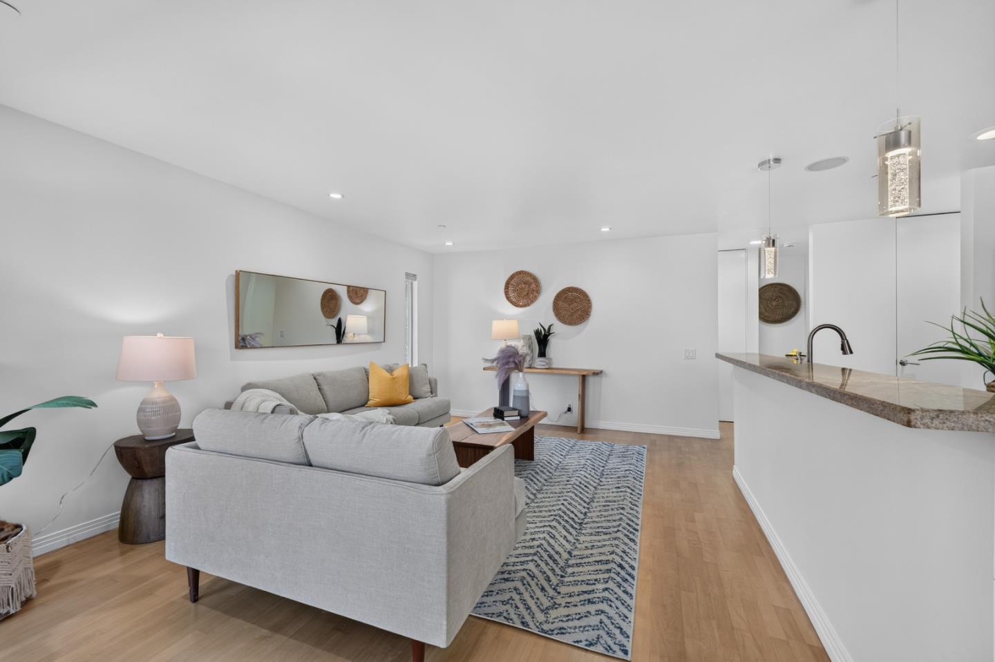 1845 Palm View Place, #211, SantaClara, CA 95050