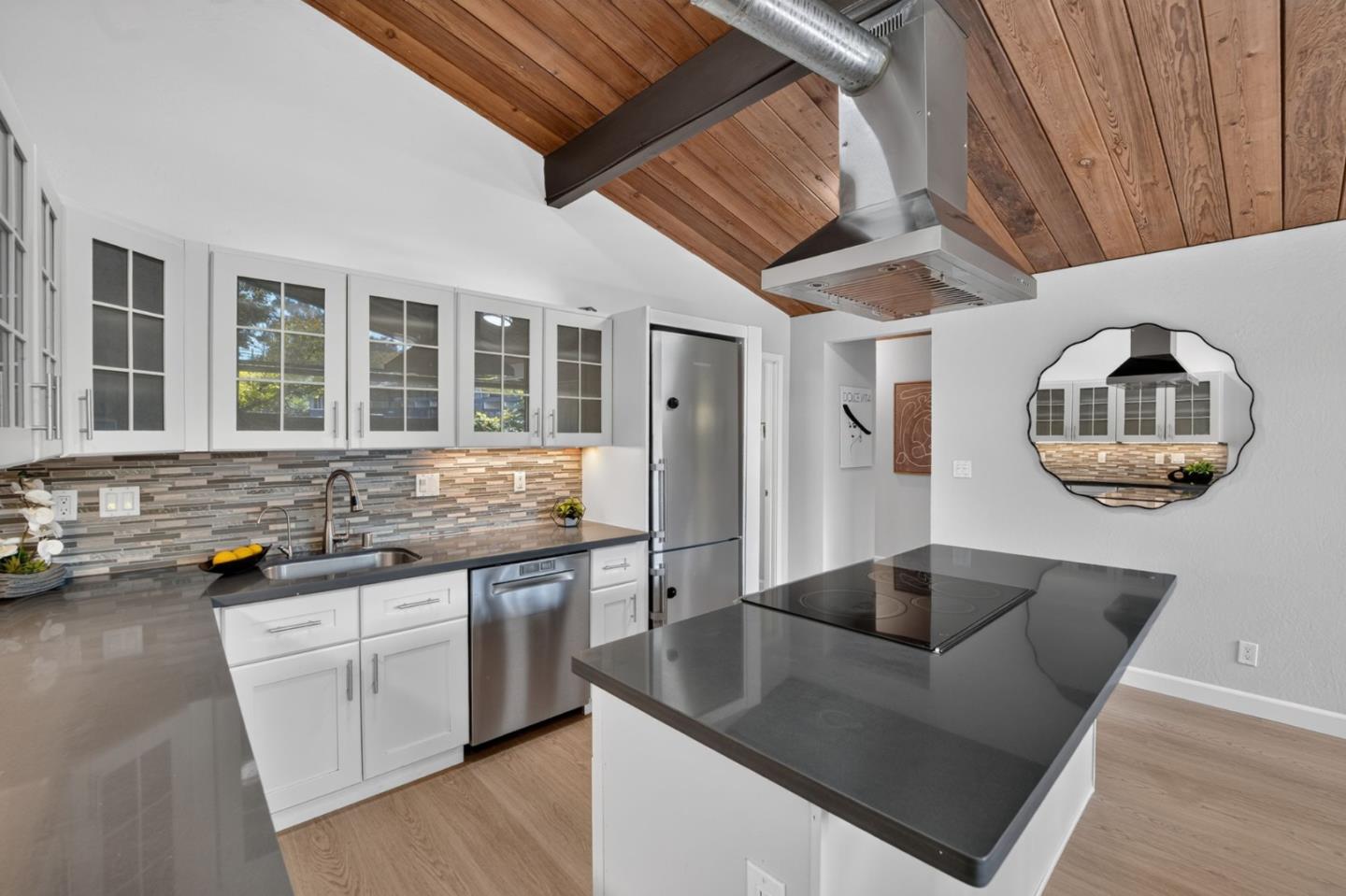155 Greenmeadow Way, PaloAlto, CA 94306