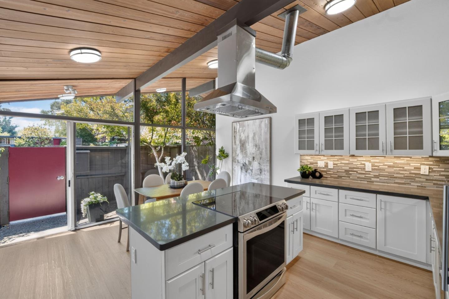 155 Greenmeadow Way, PaloAlto, CA 94306