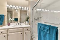 2140 Santa Cruz Avenue, #A207, MenloPark, CA 94025
