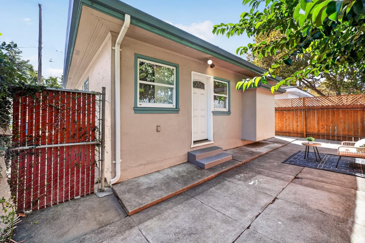 1235 Benton Street, SantaClara, CA 95050