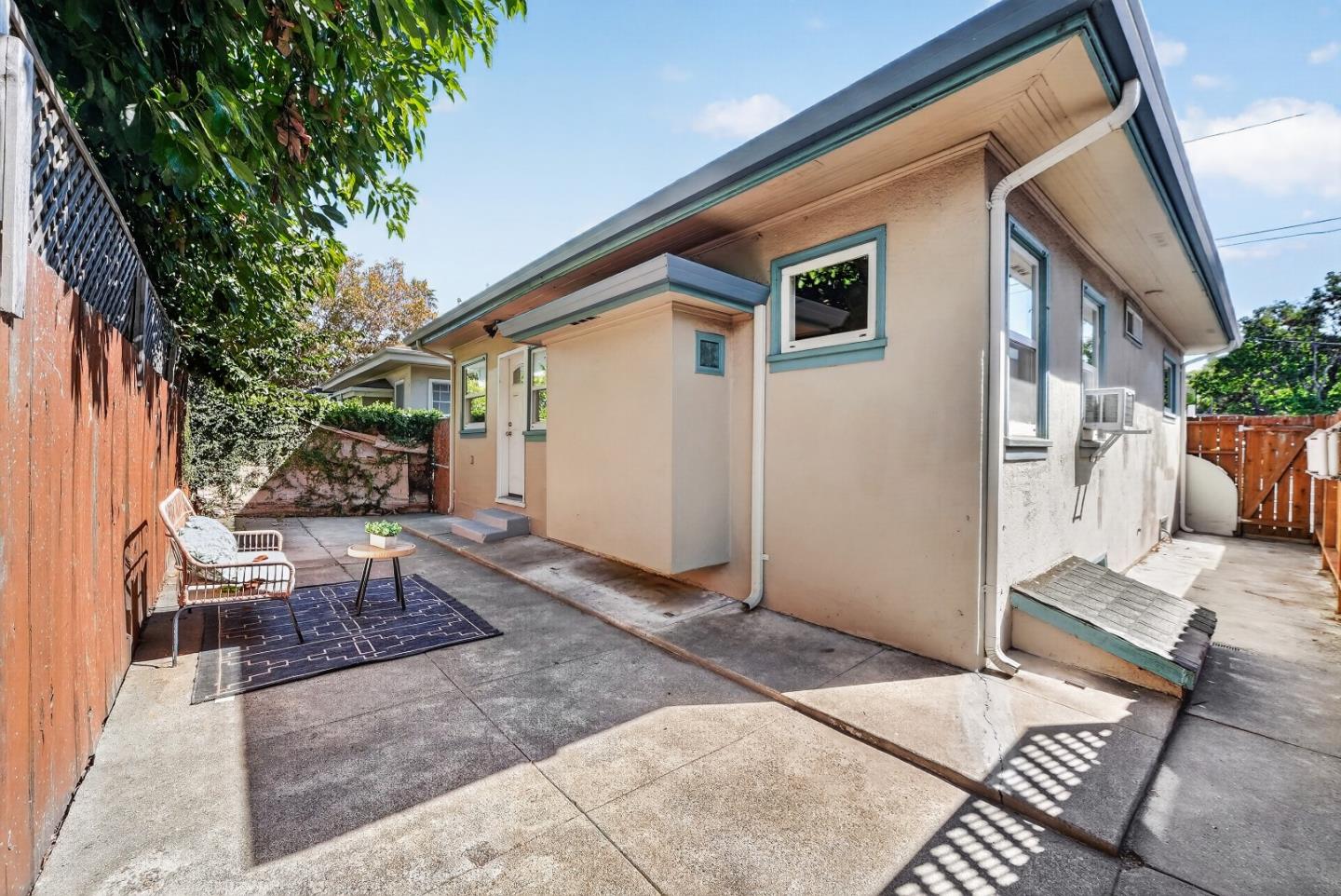 1235 Benton Street, SantaClara, CA 95050