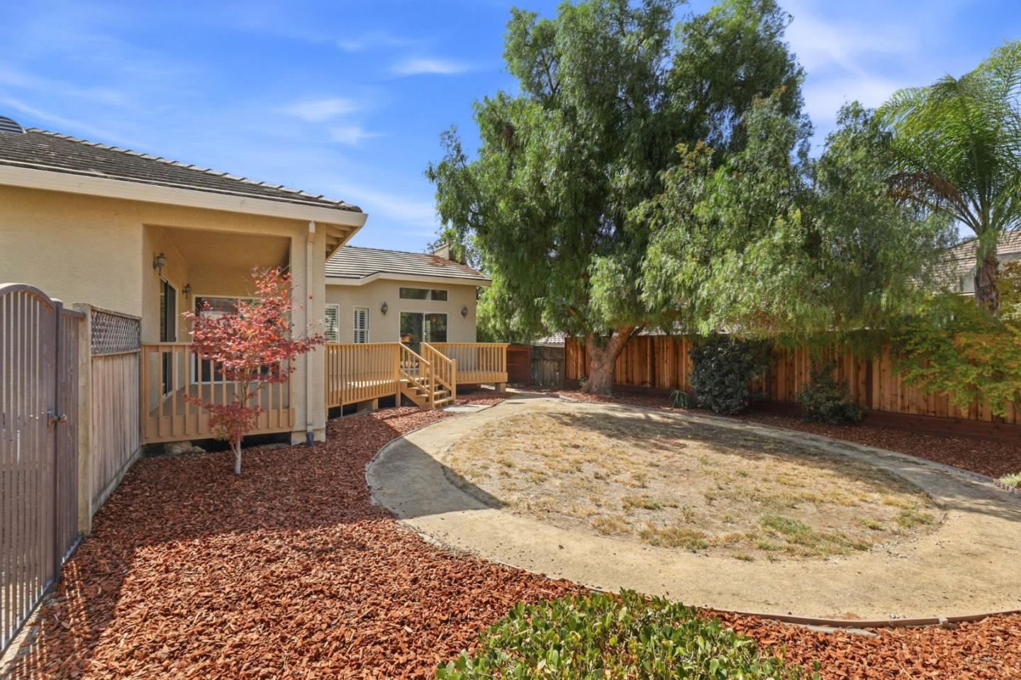 25 Jess Court, Hollister, CA 95023
