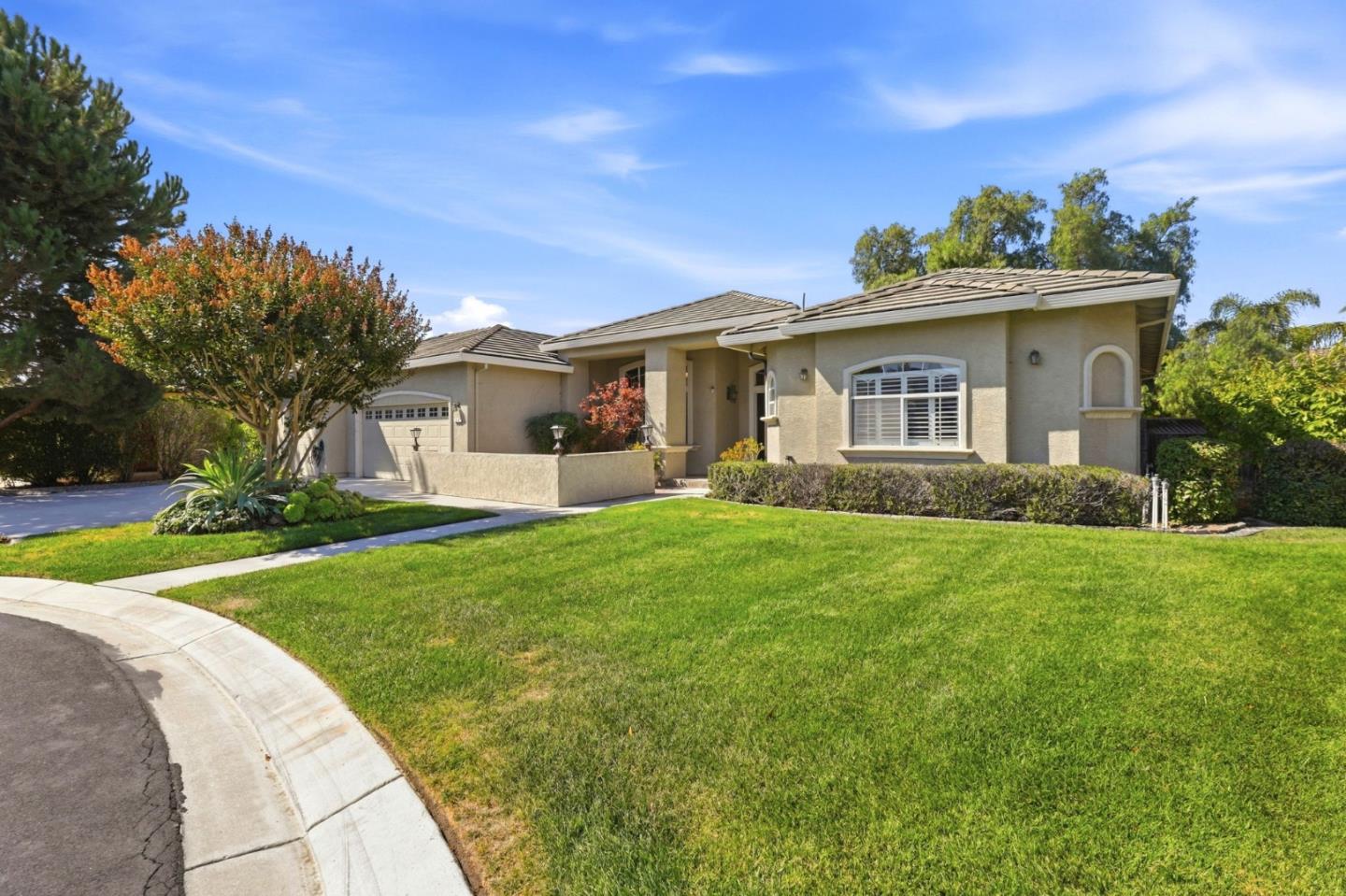 25 Jess Court, Hollister, CA 95023