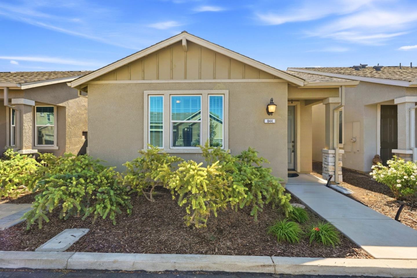 844 Castellona Drive, Newman, CA 95360