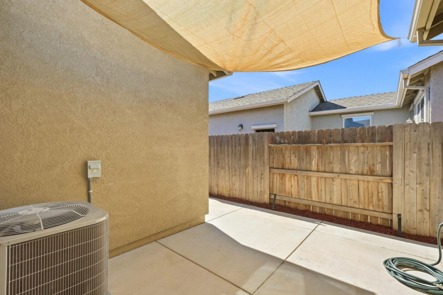 844 Castellona Drive, Newman, CA 95360