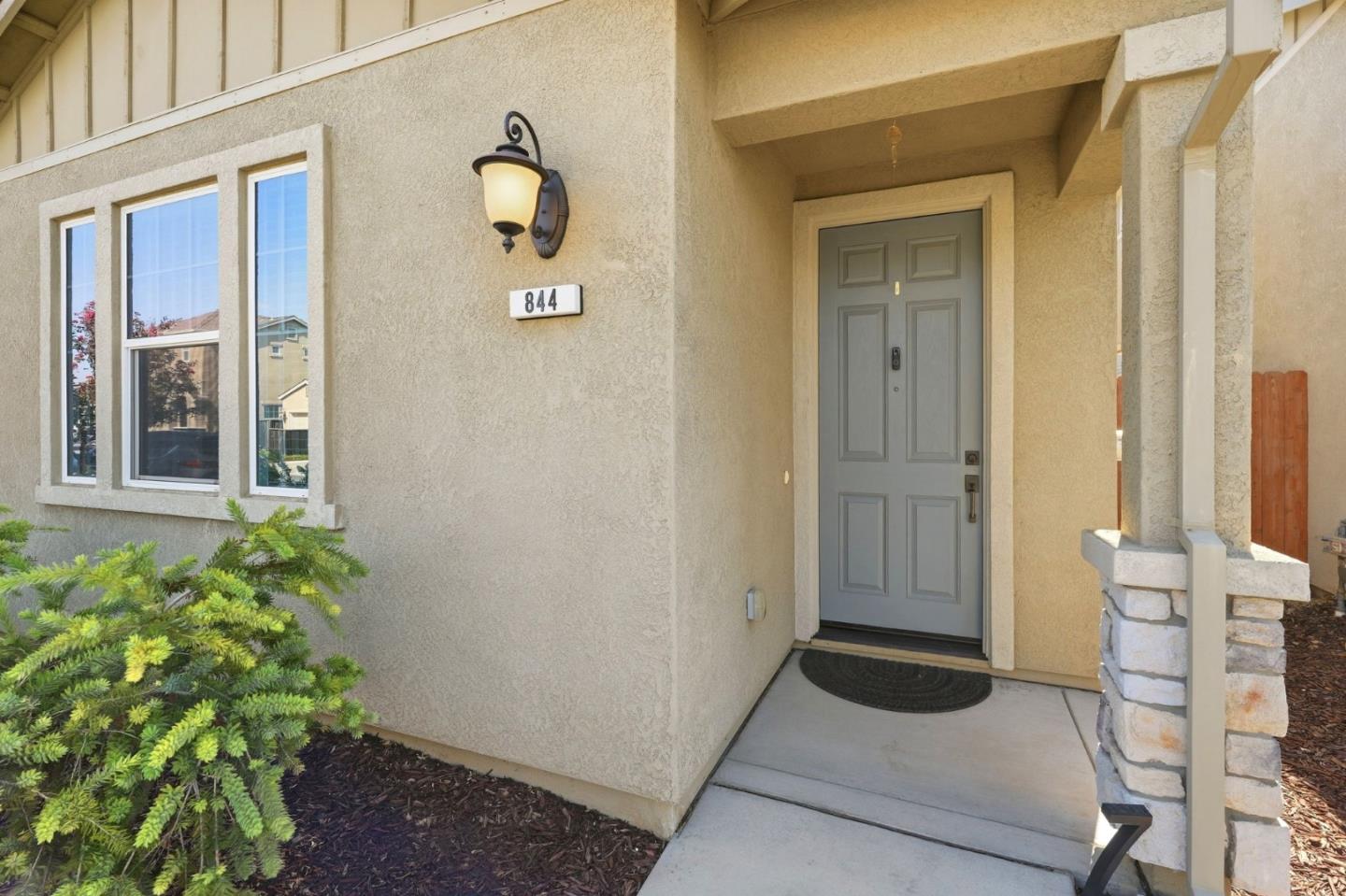 844 Castellona Drive, Newman, CA 95360