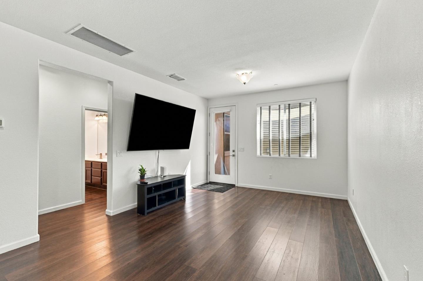 844 Castellona Drive, Newman, CA 95360