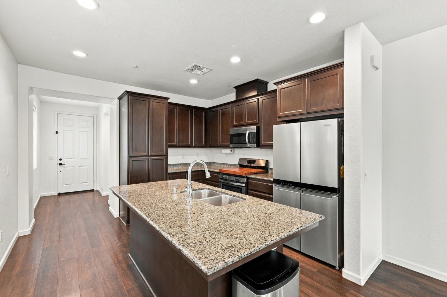 844 Castellona Drive, Newman, CA 95360