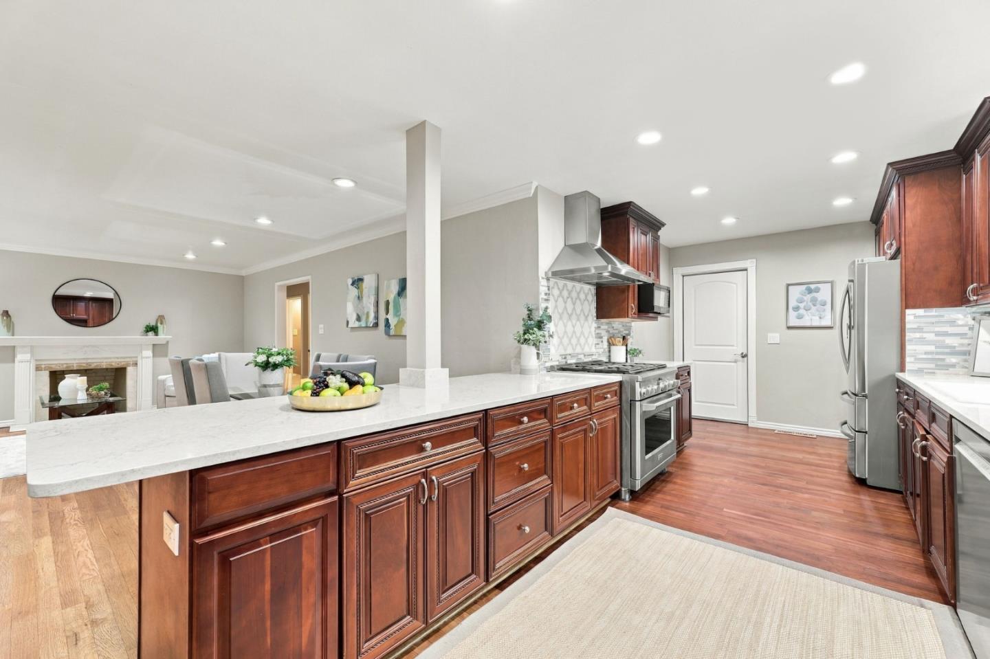 136 Pleasant Ridge Avenue, SanJose, CA 95127