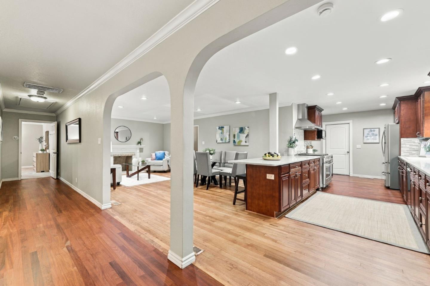 136 Pleasant Ridge Avenue, SanJose, CA 95127