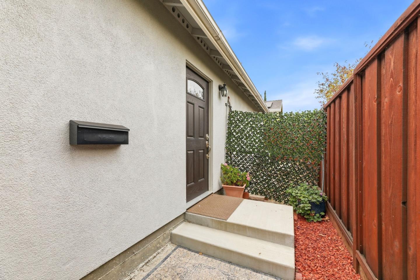 136 Pleasant Ridge Avenue, SanJose, CA 95127