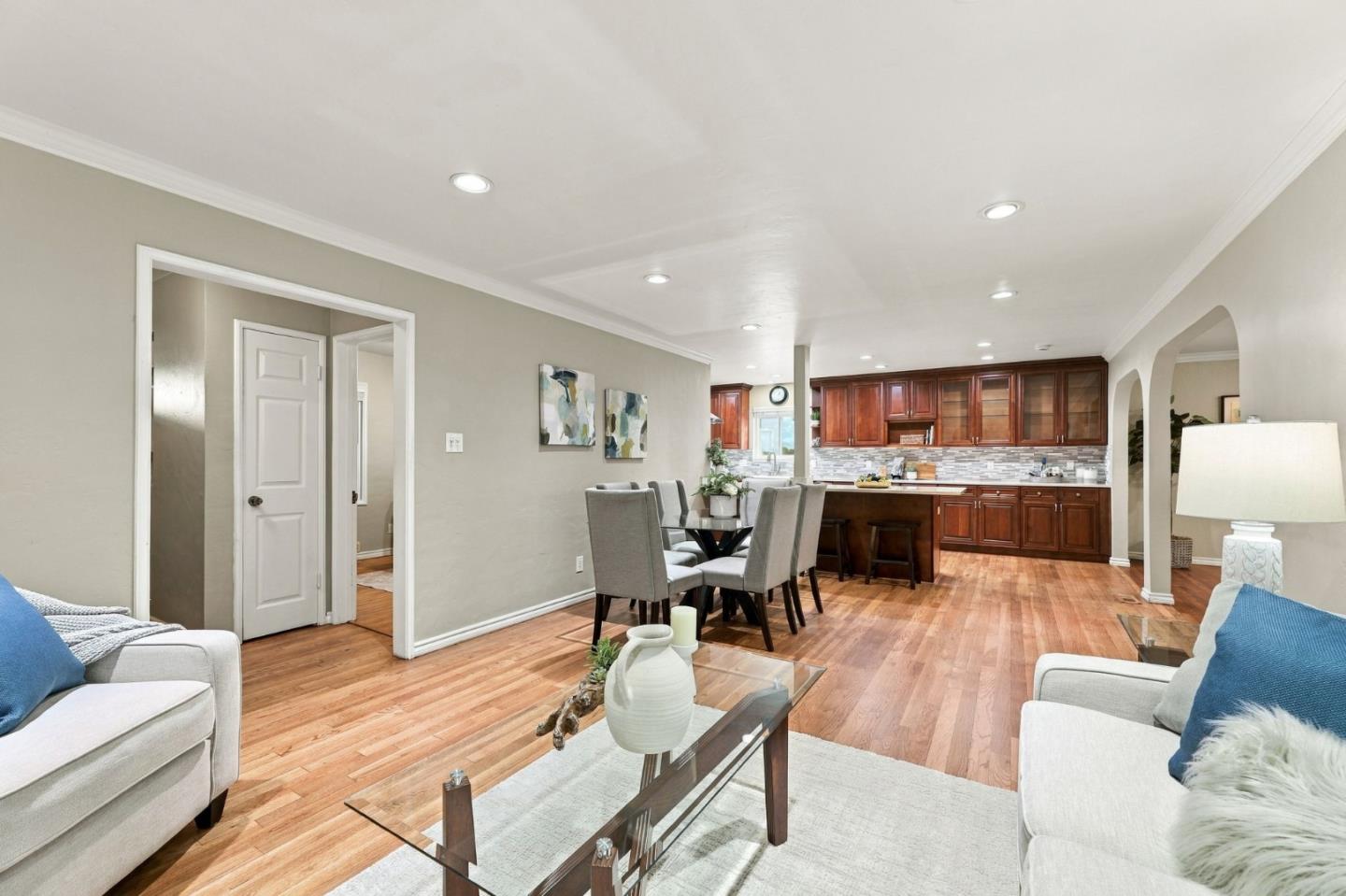 136 Pleasant Ridge Avenue, SanJose, CA 95127
