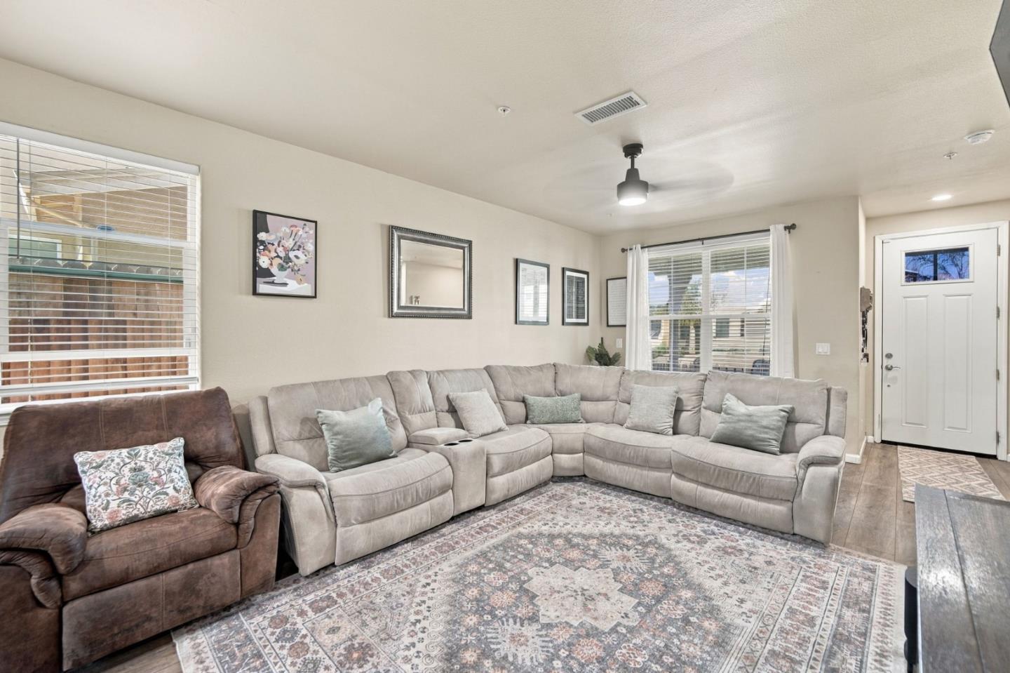 Greenfield, CA 93927