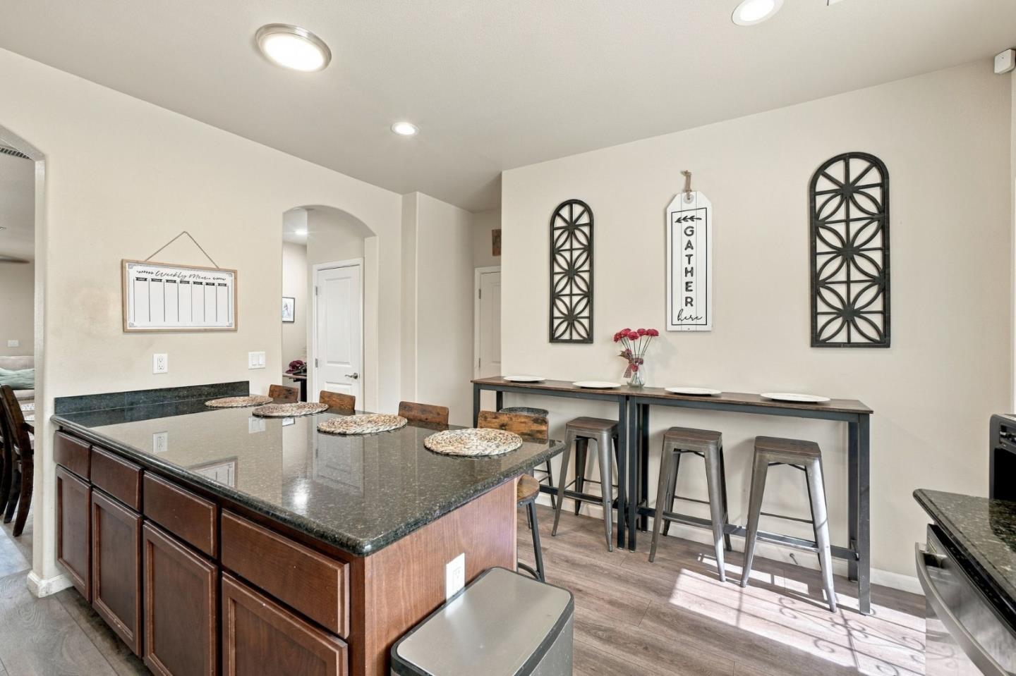 Greenfield, CA 93927