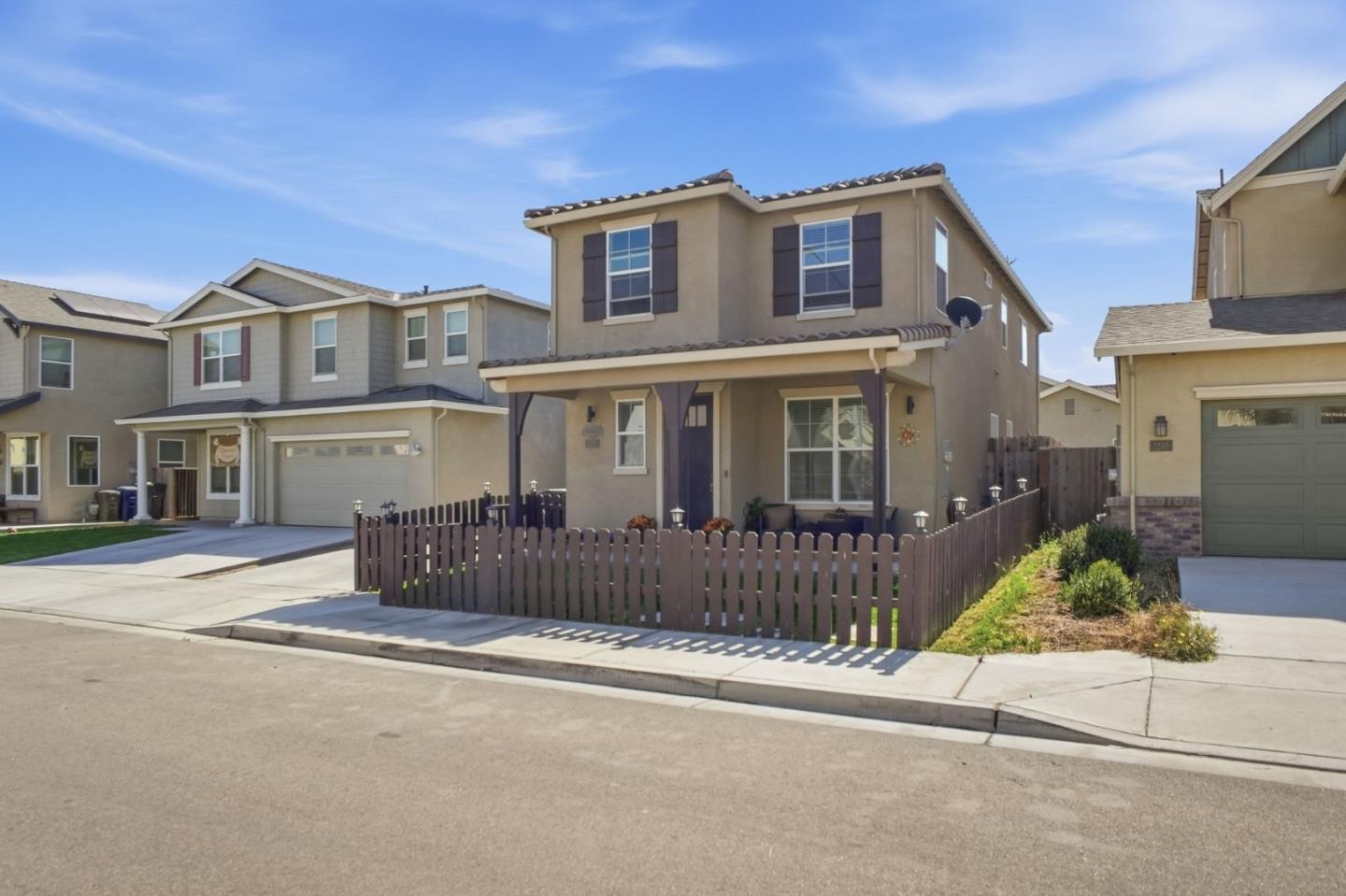 Greenfield, CA 93927
