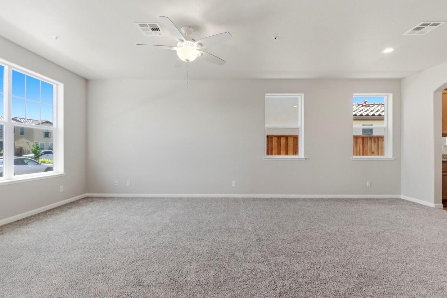 760 Aurora Way, KingCity, CA 93930
