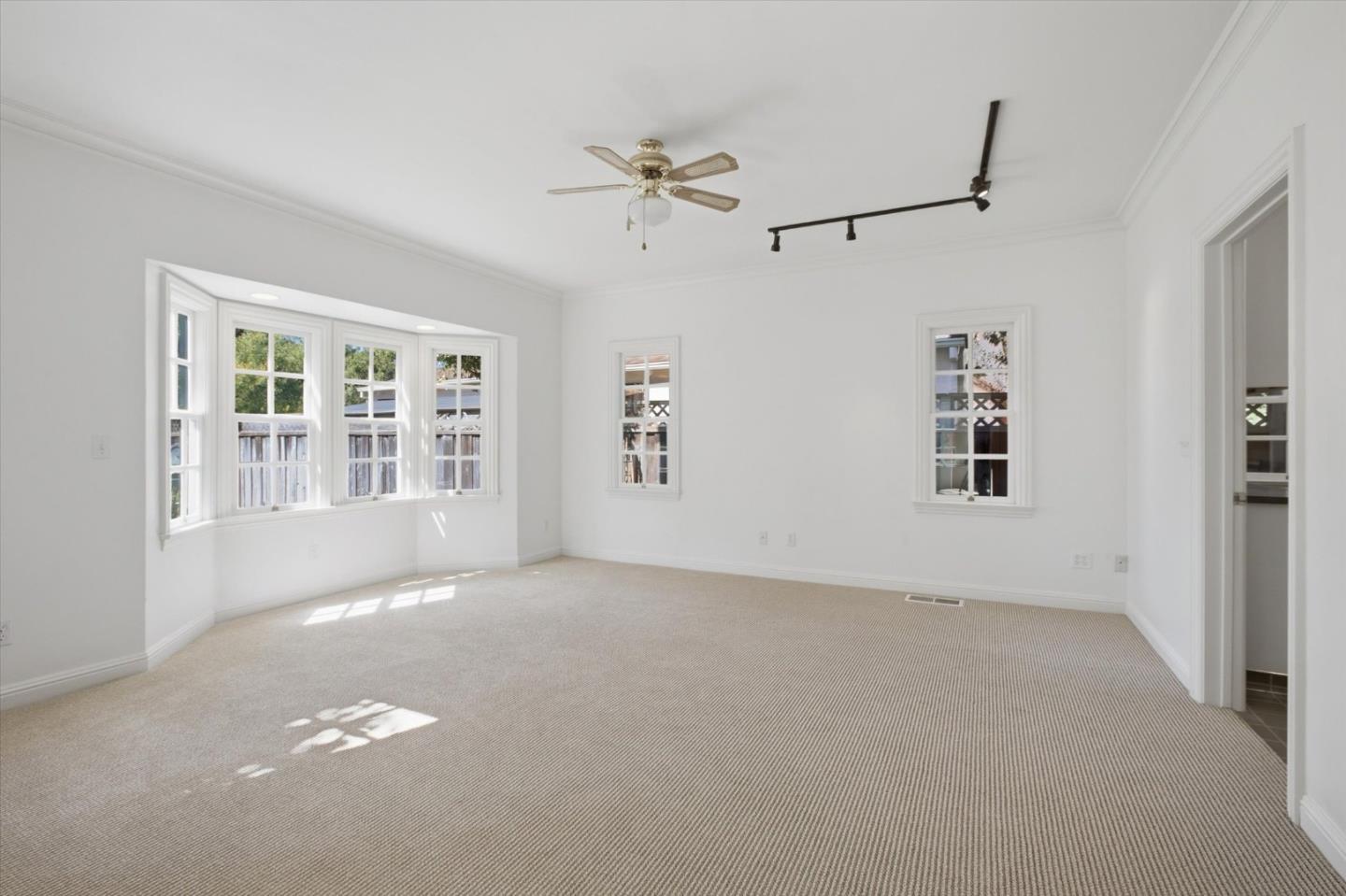 883 Riverside Drive, SanJose, CA 95125