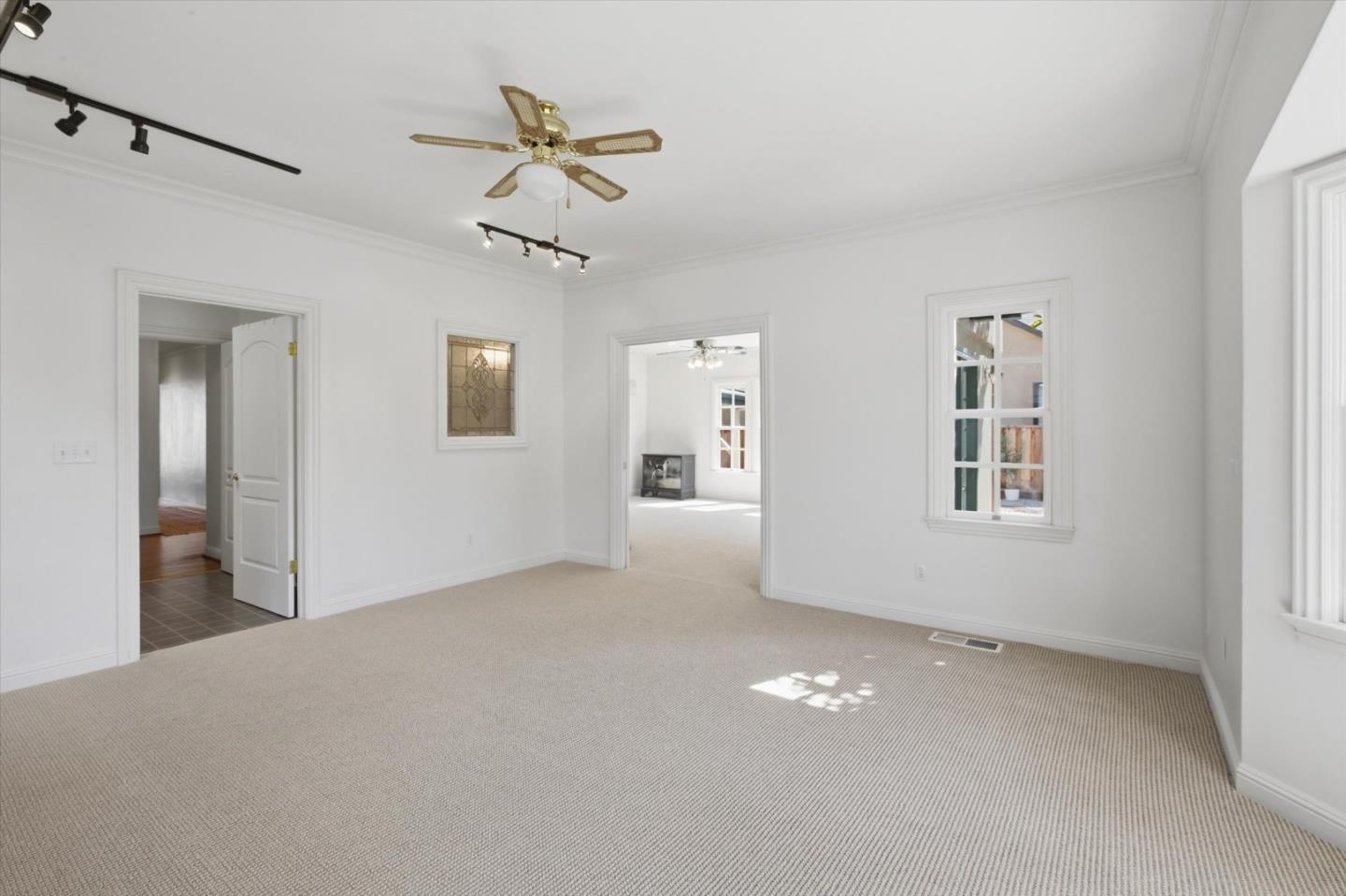 883 Riverside Drive, SanJose, CA 95125