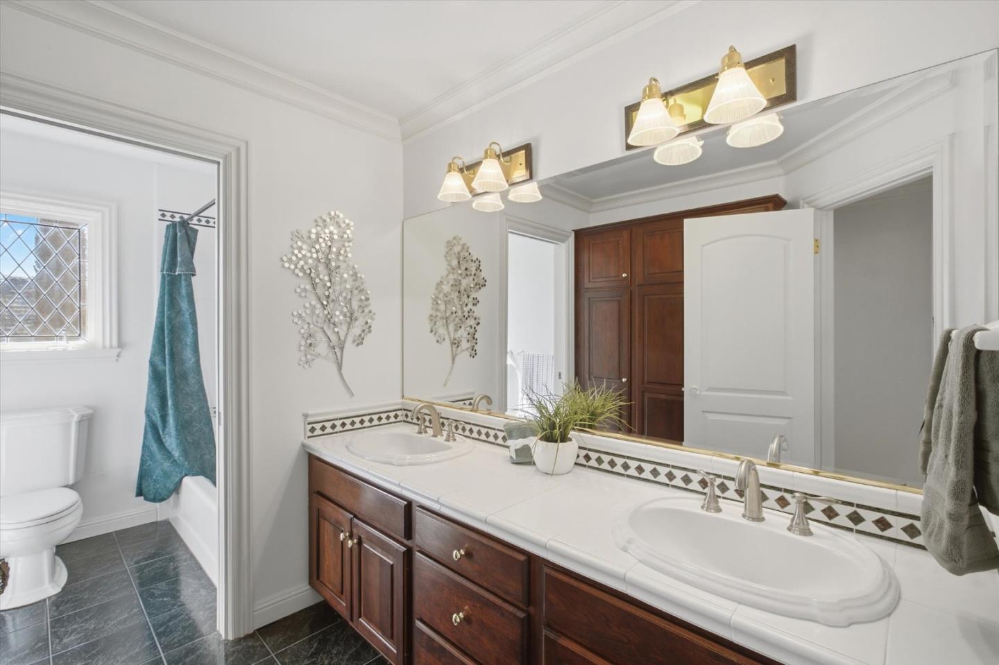 883 Riverside Drive, SanJose, CA 95125
