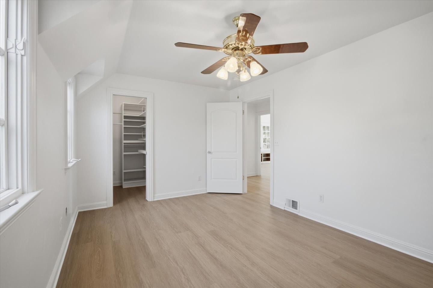 883 Riverside Drive, SanJose, CA 95125