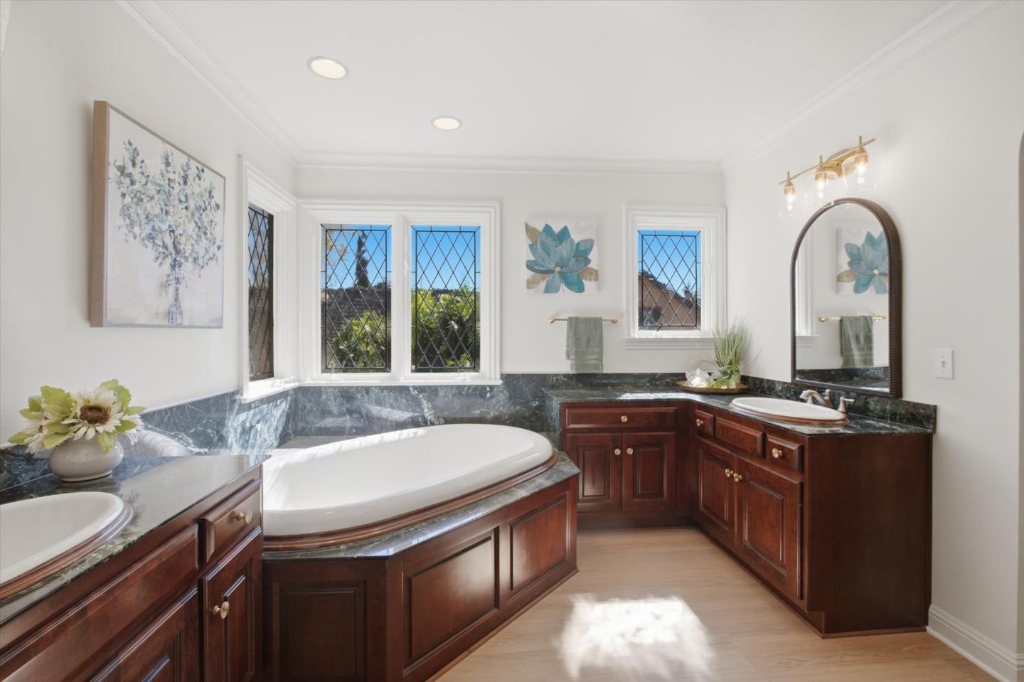 883 Riverside Drive, SanJose, CA 95125