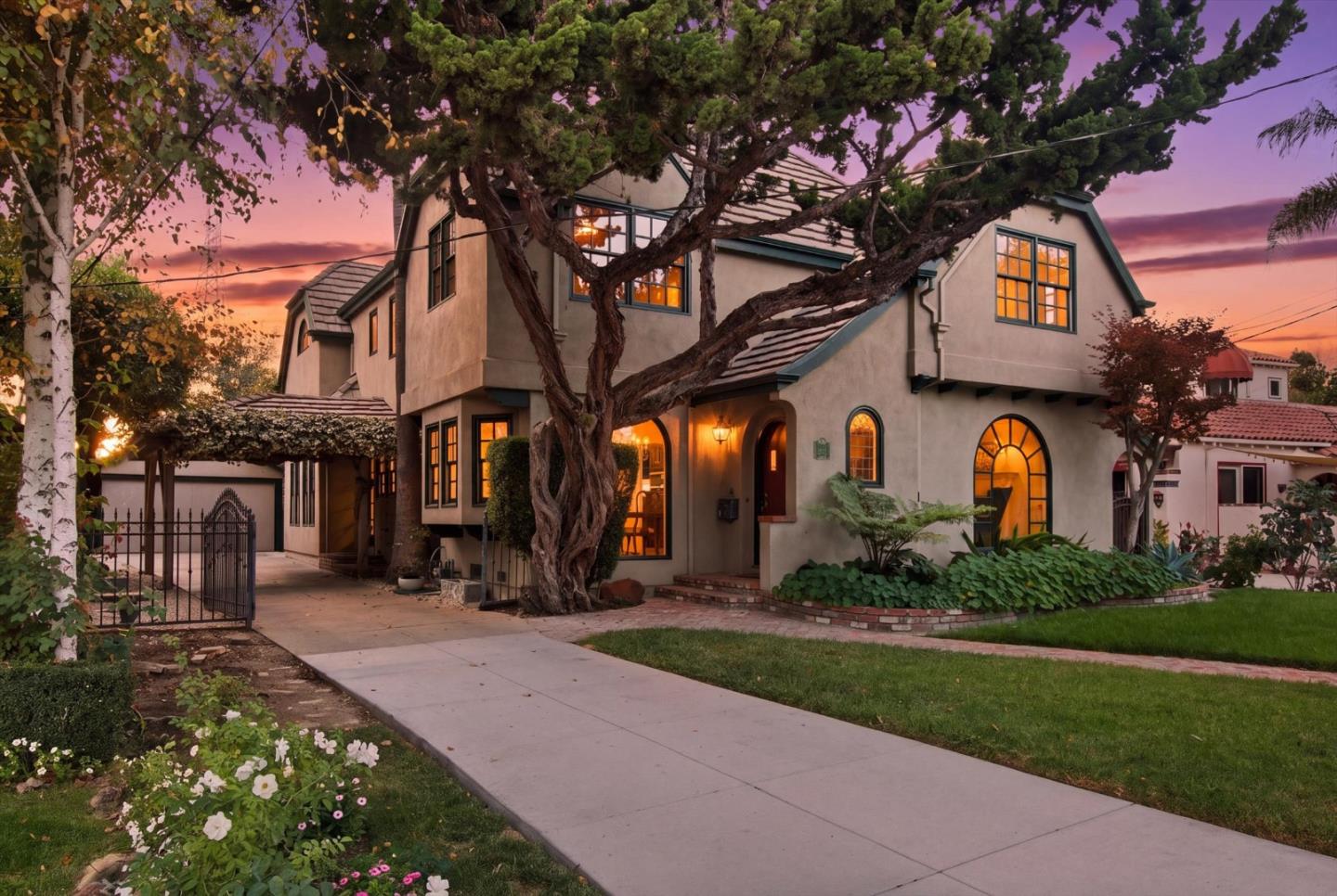 883 Riverside Drive, SanJose, CA 95125