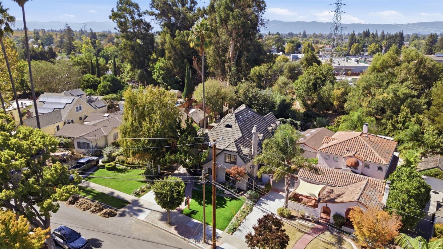 883 Riverside Drive, SanJose, CA 95125