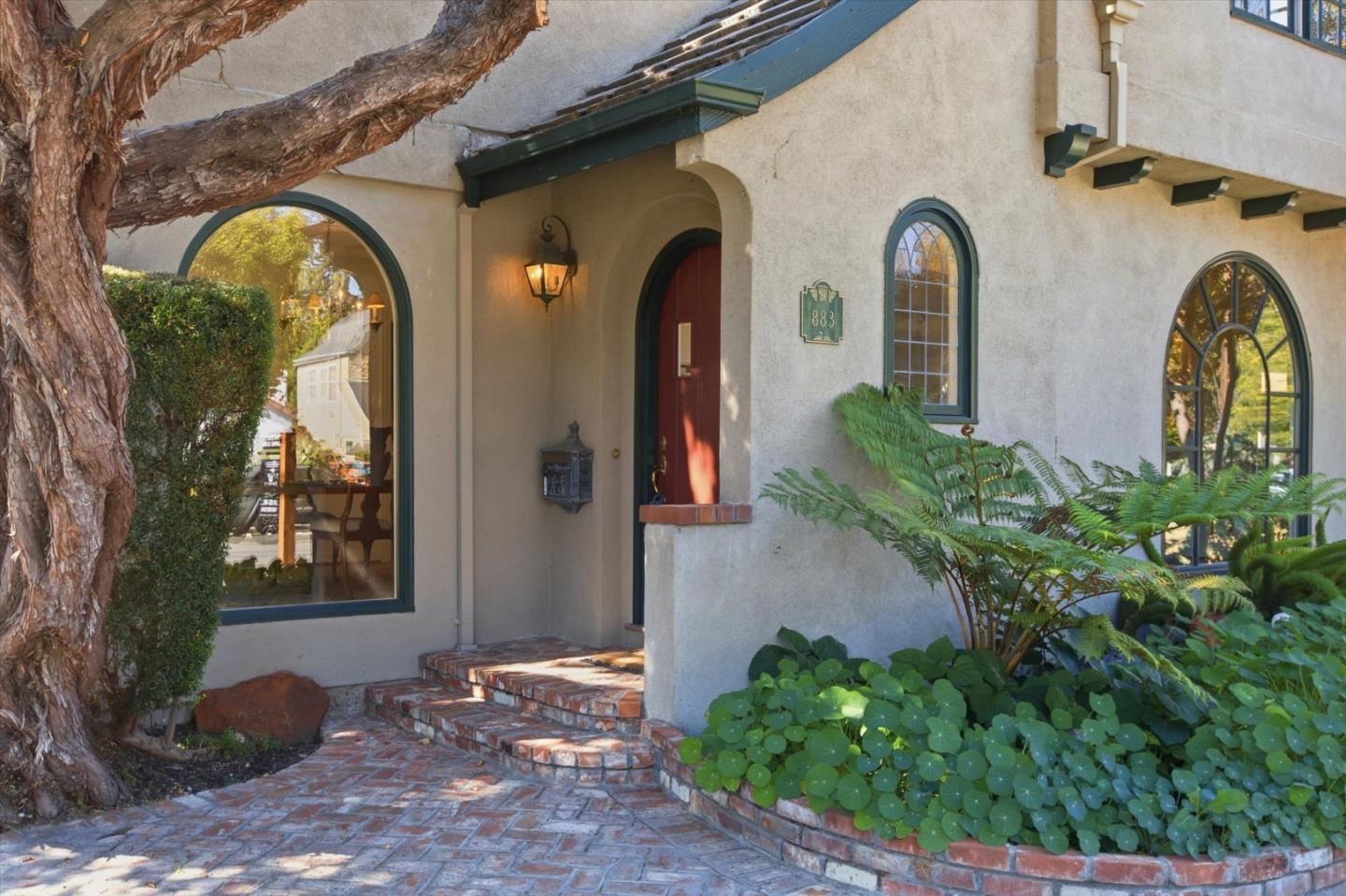 883 Riverside Drive, SanJose, CA 95125