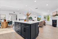 305 Castle Court, Roseville, CA 95678