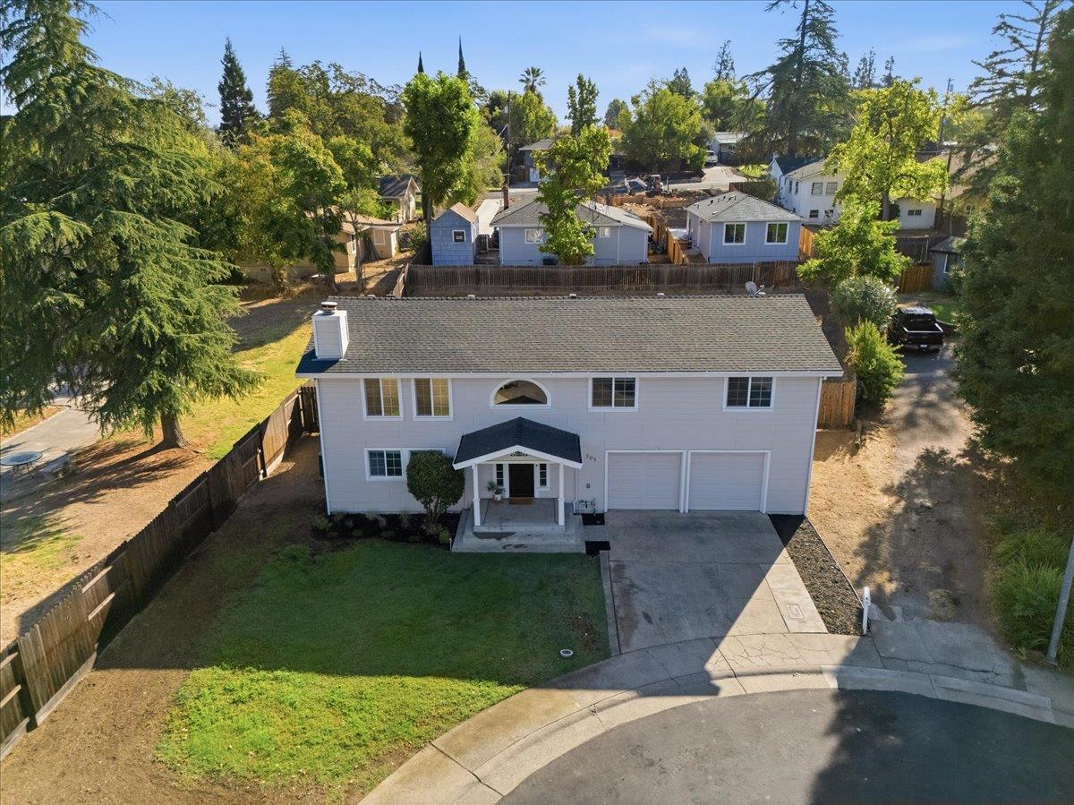 305 Castle Court, Roseville, CA 95678