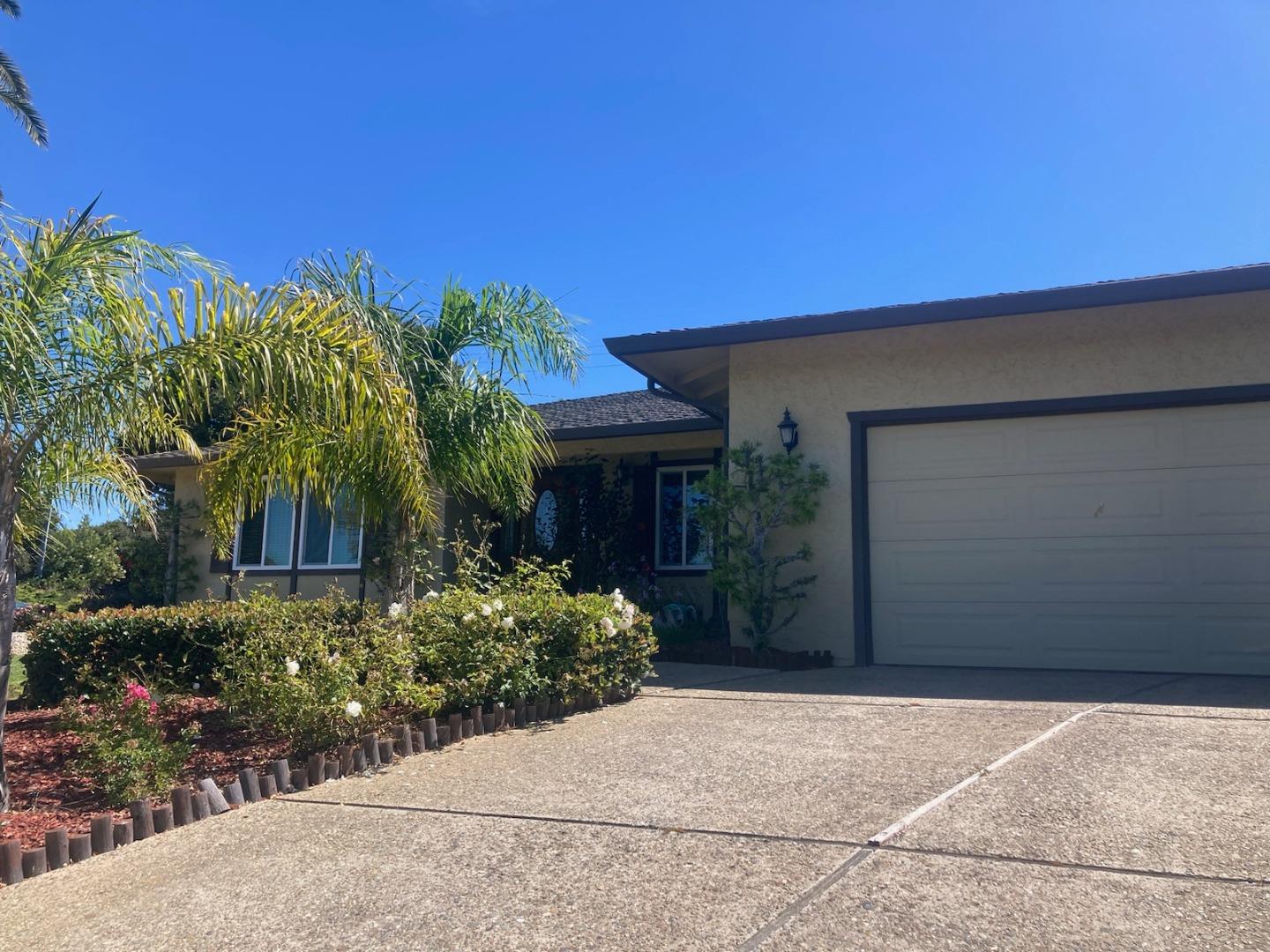 9801 Clover Trail, Salinas, CA 93907