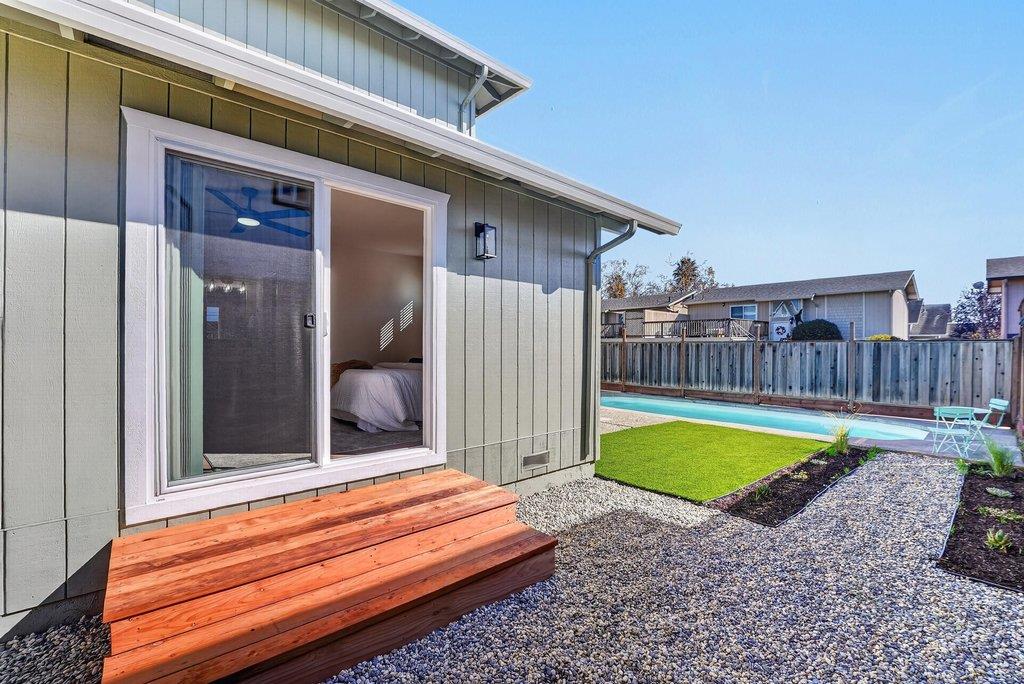 1828 Silvana Lane, SantaCruz, CA 95062