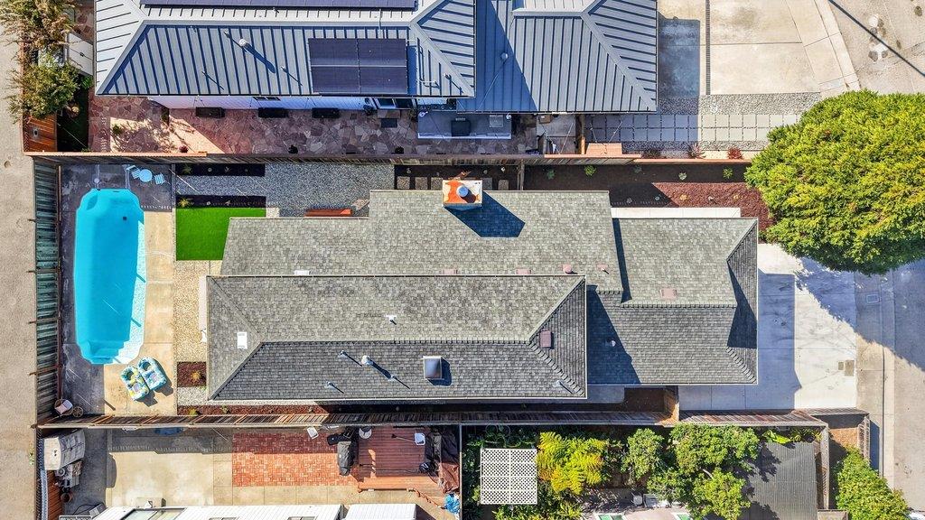 1828 Silvana Lane, SantaCruz, CA 95062