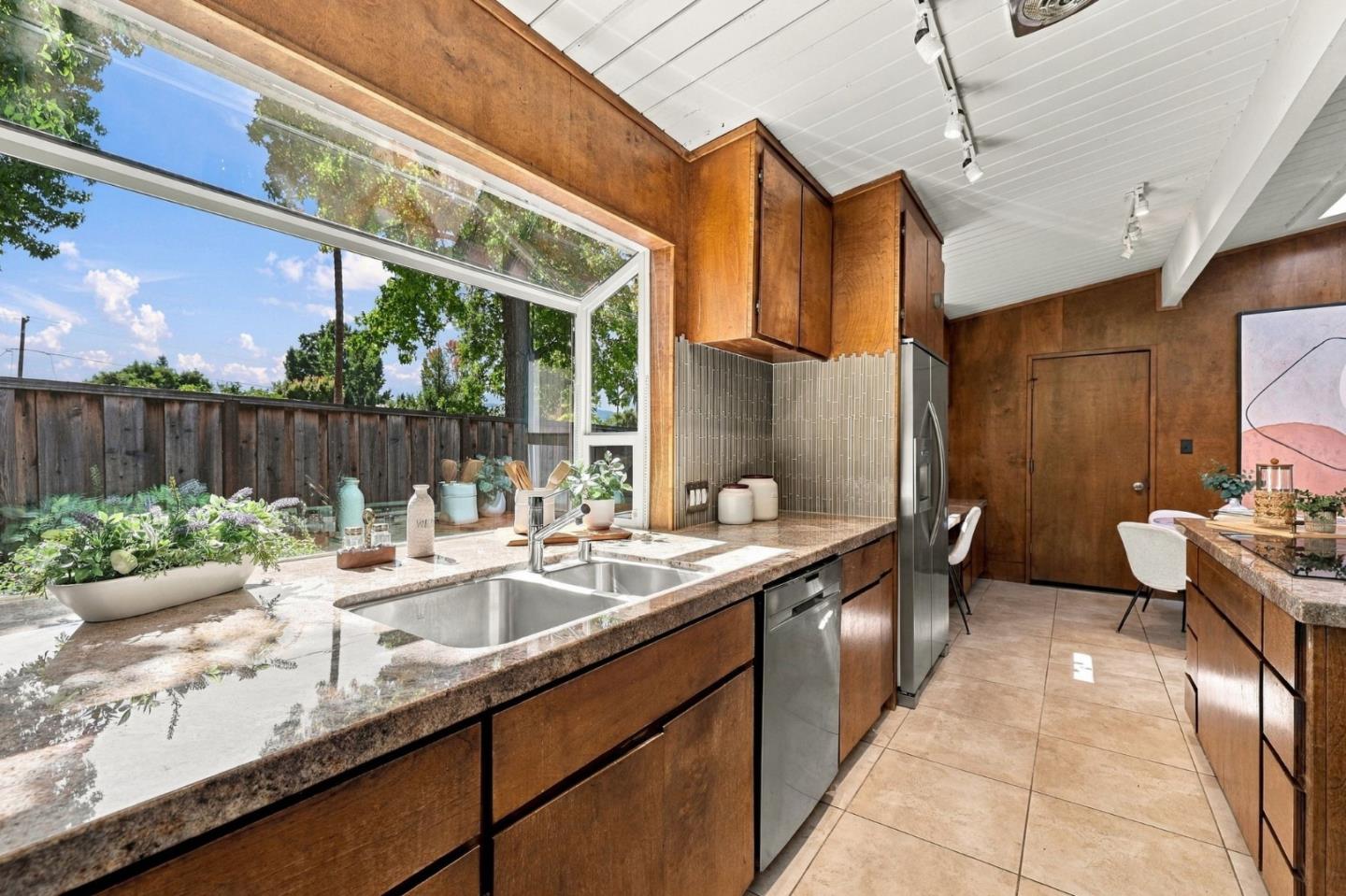 1729 Comstock Way, SanJose, CA 95124