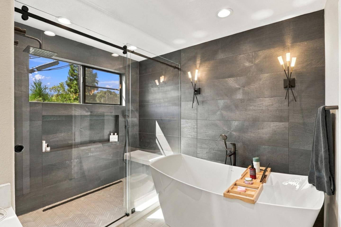 22348 Mcclellan Road, Cupertino, CA 95014