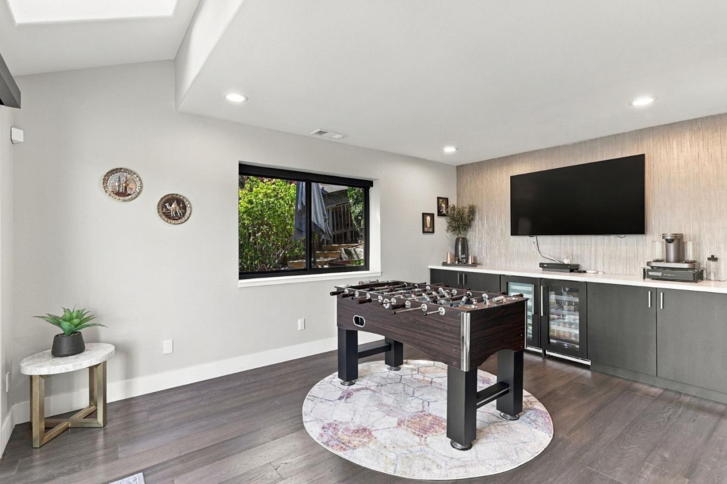22348 Mcclellan Road, Cupertino, CA 95014