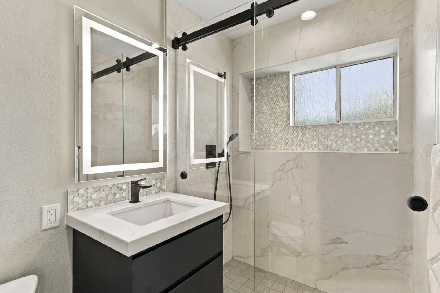 22348 Mcclellan Road, Cupertino, CA 95014